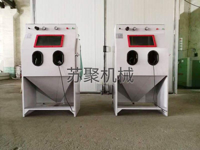 9060手動箱體噴砂機(jī)