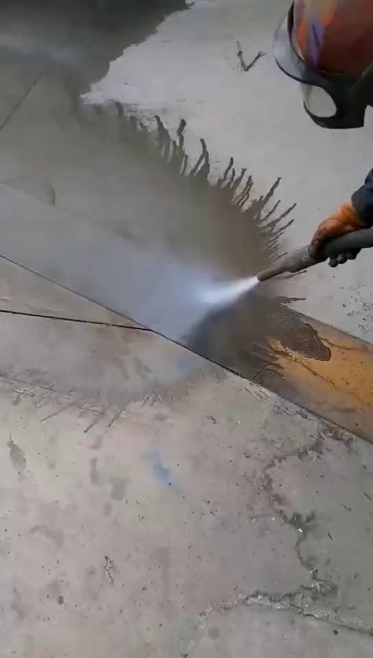 開放式水噴砂機(jī)工作視頻